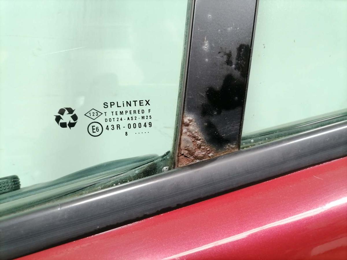 Renault Trafic 2 original T&uuml;r vorn links NV713 Rouge Cerise Rohbau Bj.2008